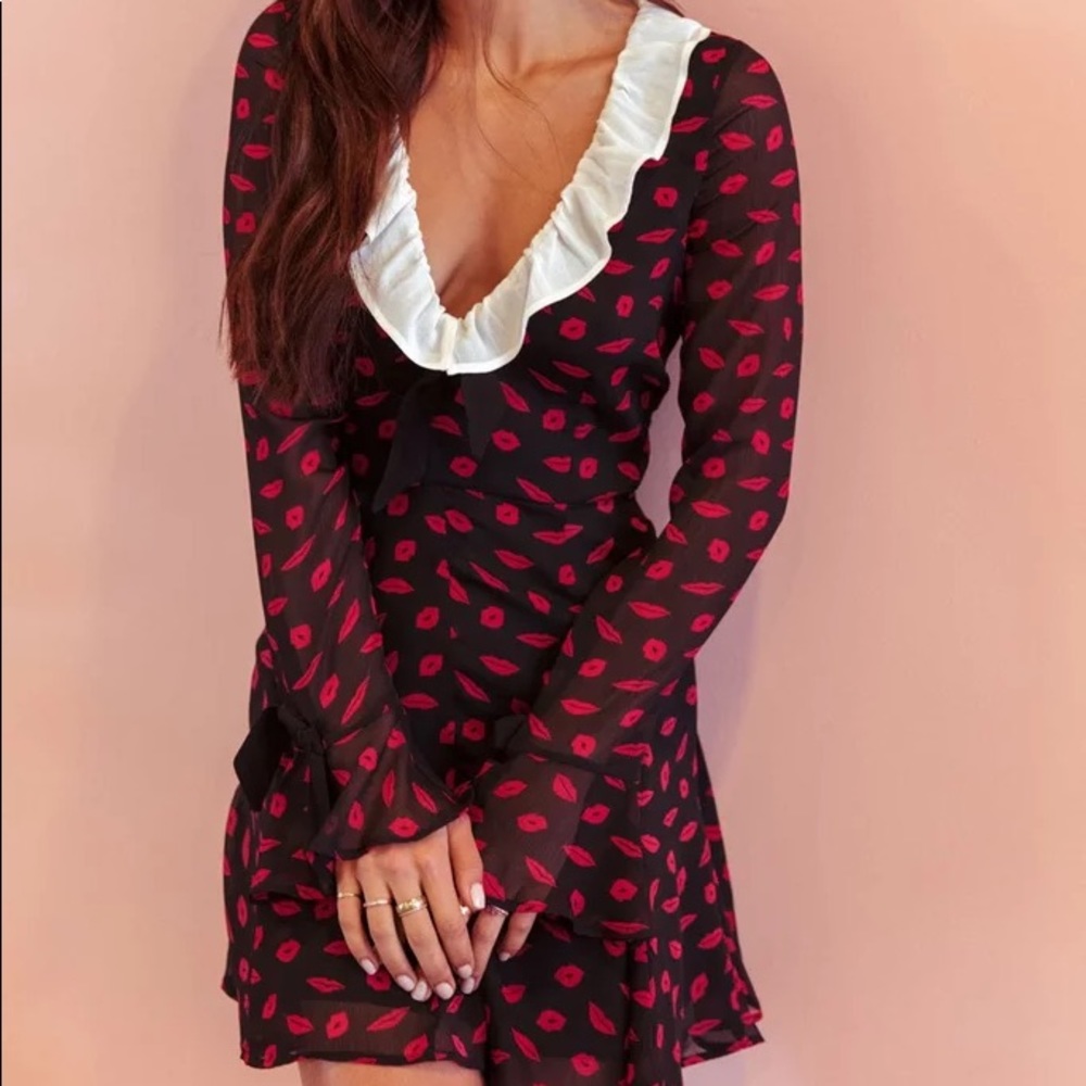 ISO For love and lemons Bianca dress